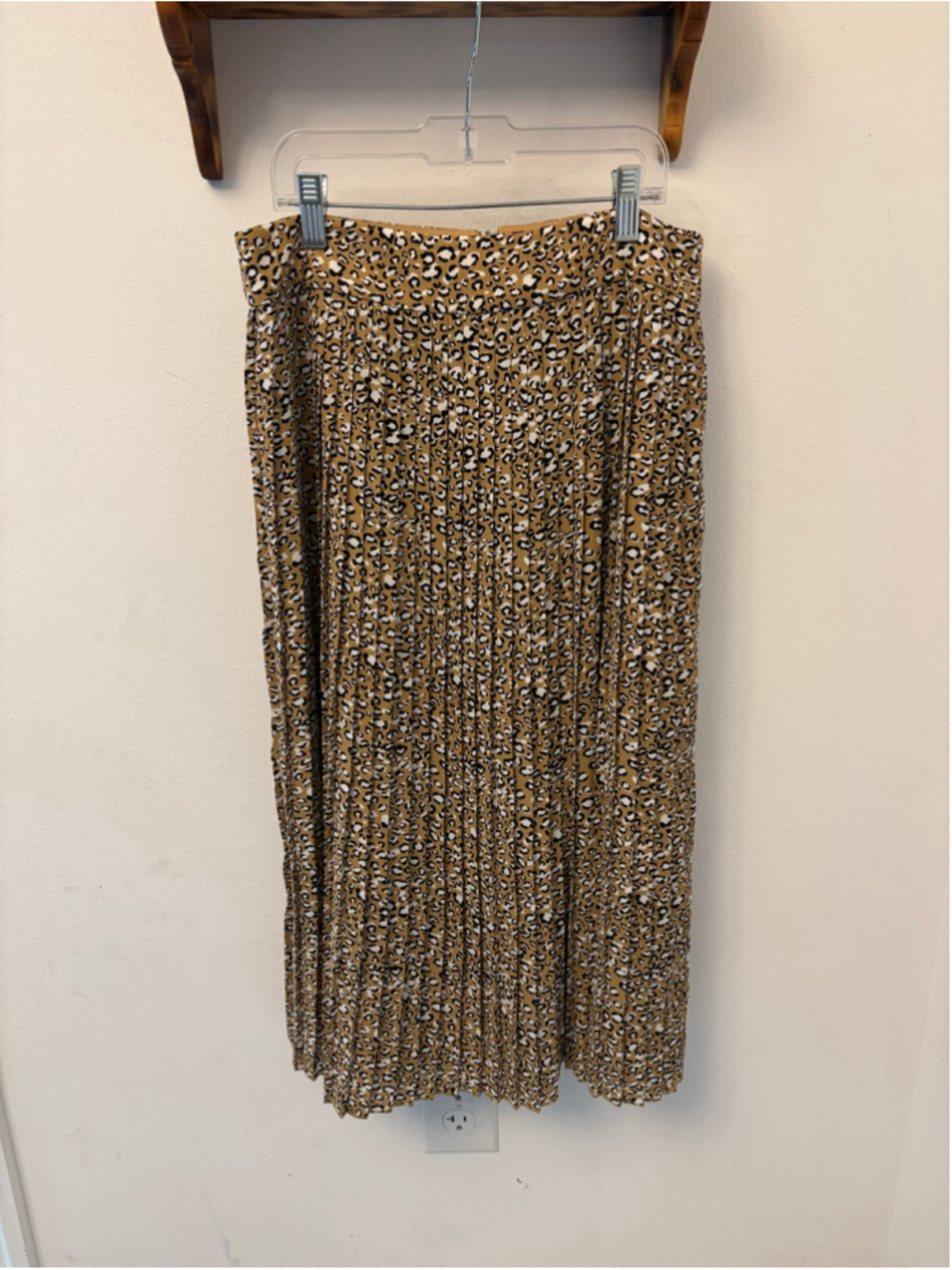 J.Crew Factory Tan Leopard Print Pleated Midi Skirt Size 6